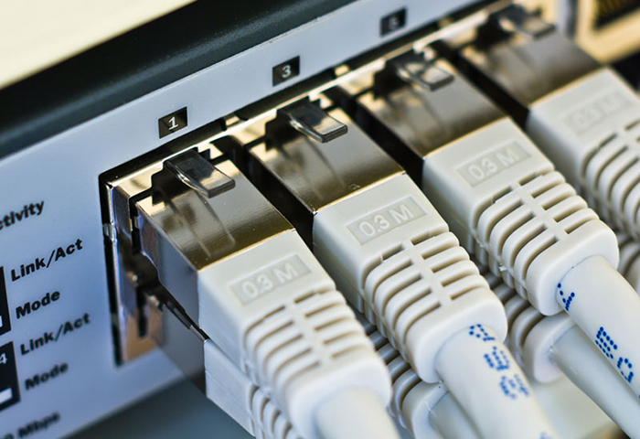 bj électricité installateur électricien fribourg téléphonie téléphonique informatique fibre installation service dépannage urgence suisse